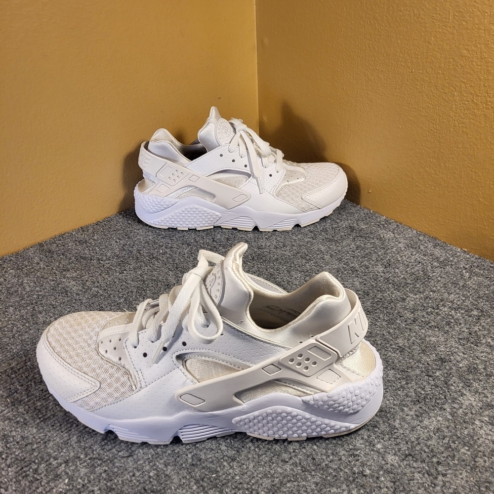 NIKE AIR  HUARACHE MENS TRIPLE WHITE PURE PLATINUM 318429-111 SIZE 10 NO BOX